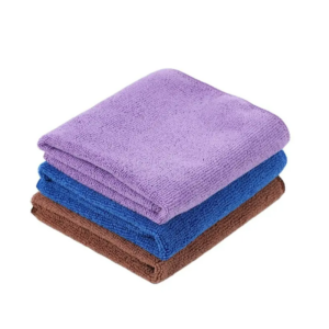 Microfiber absorbent car wipe